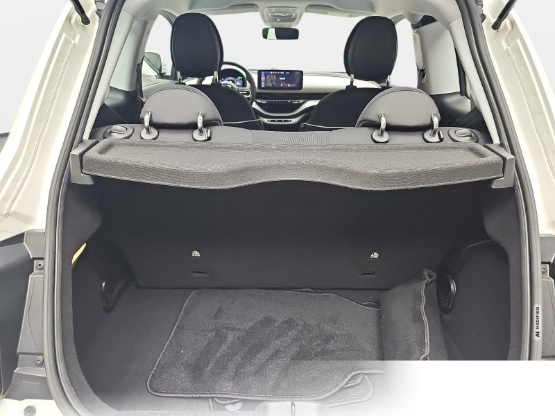 Fiat 500 ELEKTRO 42 KWH 3+1 APPLE CARPLAY/ANDROID AUTO, DAB+