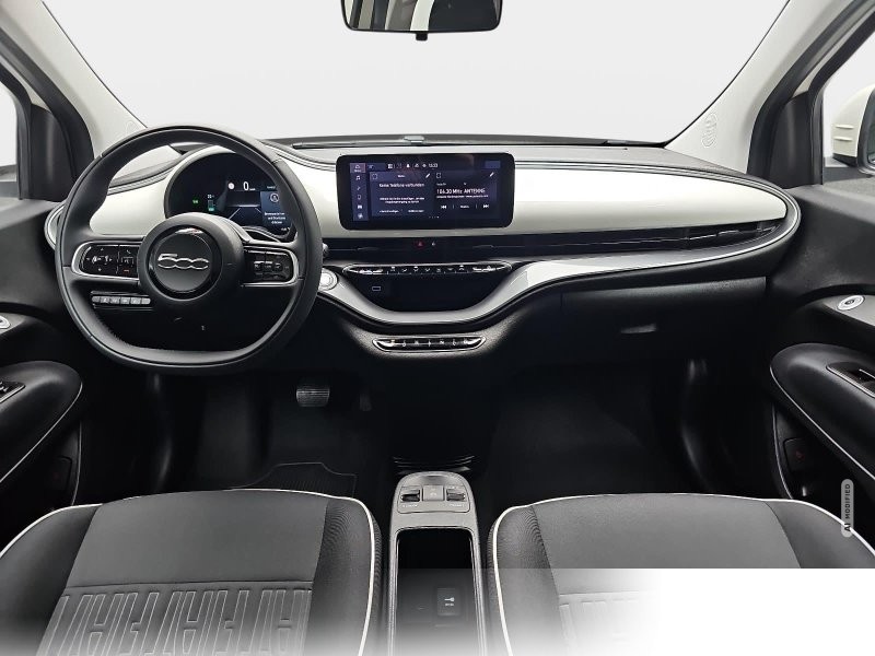 Fiat 500 ELEKTRO 42 KWH 3+1 APPLE CARPLAY/ANDROID AUTO, DAB+