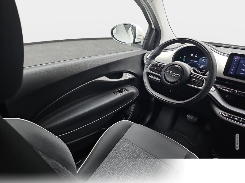 Fiat 500 ELEKTRO 42 KWH 3+1 APPLE CARPLAY/ANDROID AUTO, DAB+