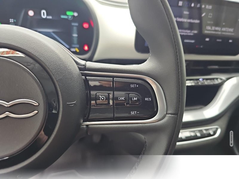 Fiat 500 ELEKTRO 42 KWH 3+1 APPLE CARPLAY/ANDROID AUTO, DAB+