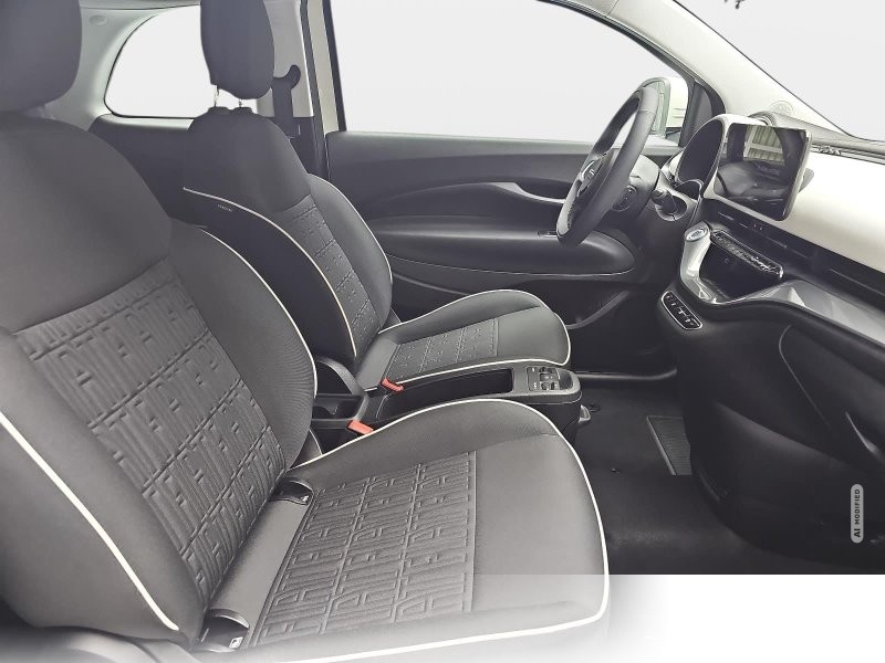 Fiat 500 ELEKTRO 42 KWH 3+1 APPLE CARPLAY/ANDROID AUTO, DAB+
