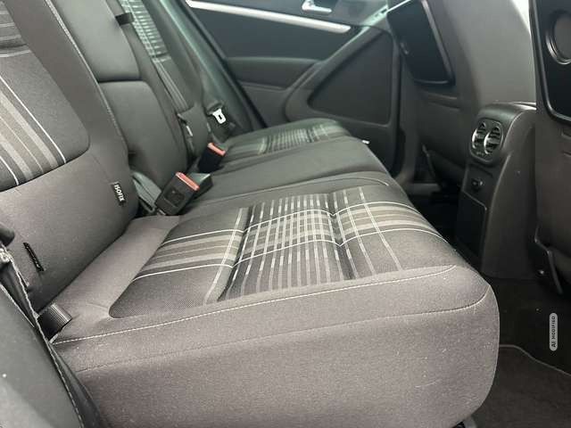 Volkswagen Tiguan Lounge Sport & Style 4Motion 