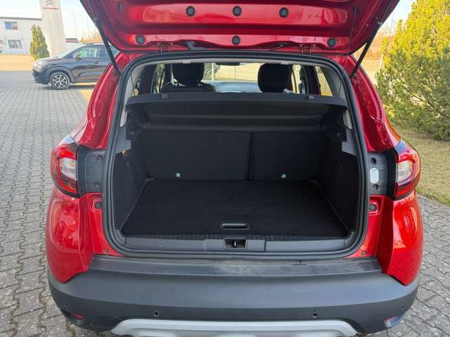 Renault Captur Collection 1,3 TCe LED,AHK, Navi,PDC