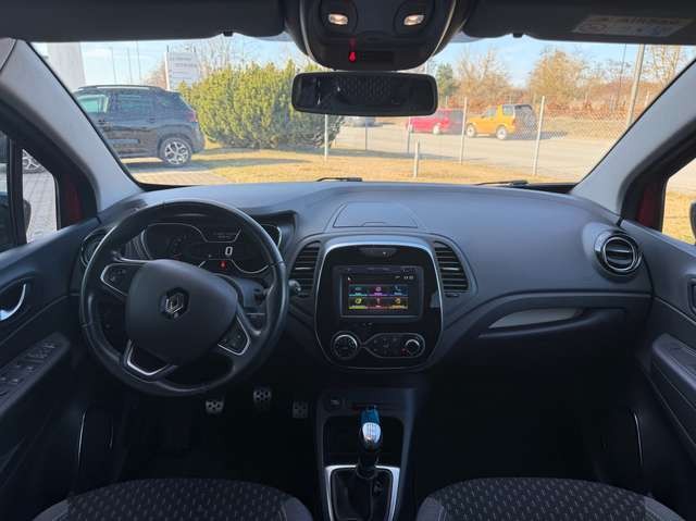 Renault Captur Collection 1,3 TCe LED,AHK, Navi,PDC