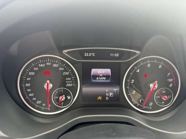 Mercedes-Benz A 180 A 180 BlueEfficiency AHK ,Navi, LED, Temp