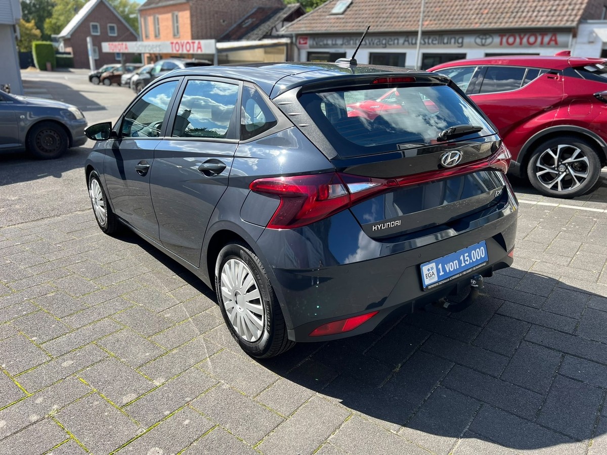 Hyundai i20 1.2 Klima - Sitz + Lenkradhzg - AHK - Garantie 