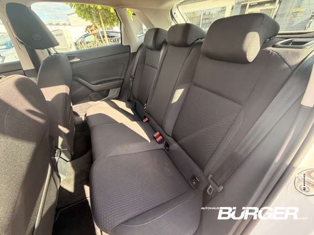 Volkswagen Polo VI Comfortline DAB SHZ Notbremsass. Temp PDCv+h Dy