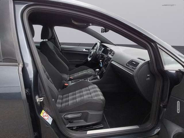 Volkswagen Golf VII Lim. GTD BMT/Start-Stop *SHZ *NAVI