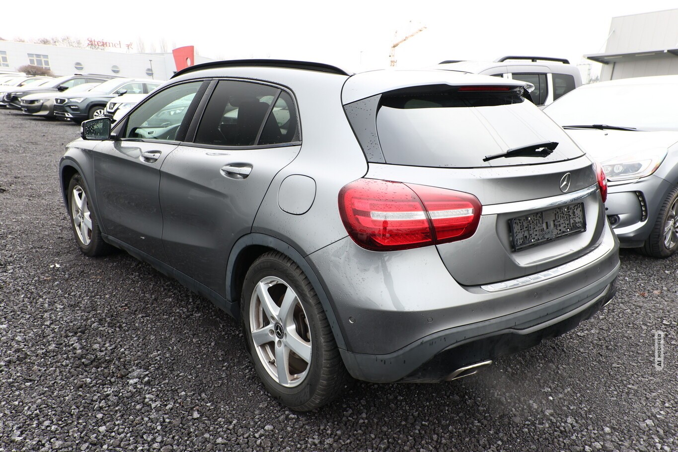 Mercedes-Benz GLA 200 d  Urban DCT AHK Nav LED BusinessP