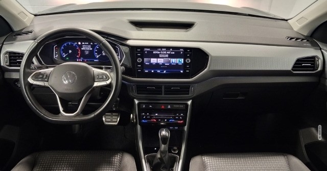 Volkswagen T-Cross Active 1.5 TSI IQ-Lights AHK ACC IQ-Drive