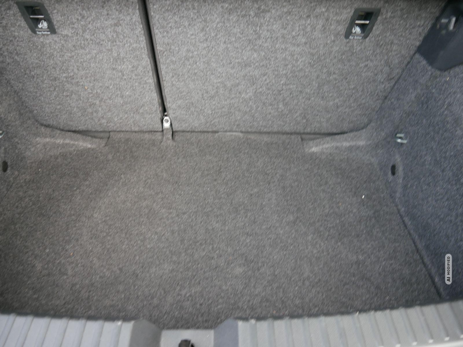 Seat Ibiza 1.0 TSI DSG Style*NAVI*PDC*LED*SHZ*SMARTLINK*KLIMA*BLUETOOTH*16-ZOLL