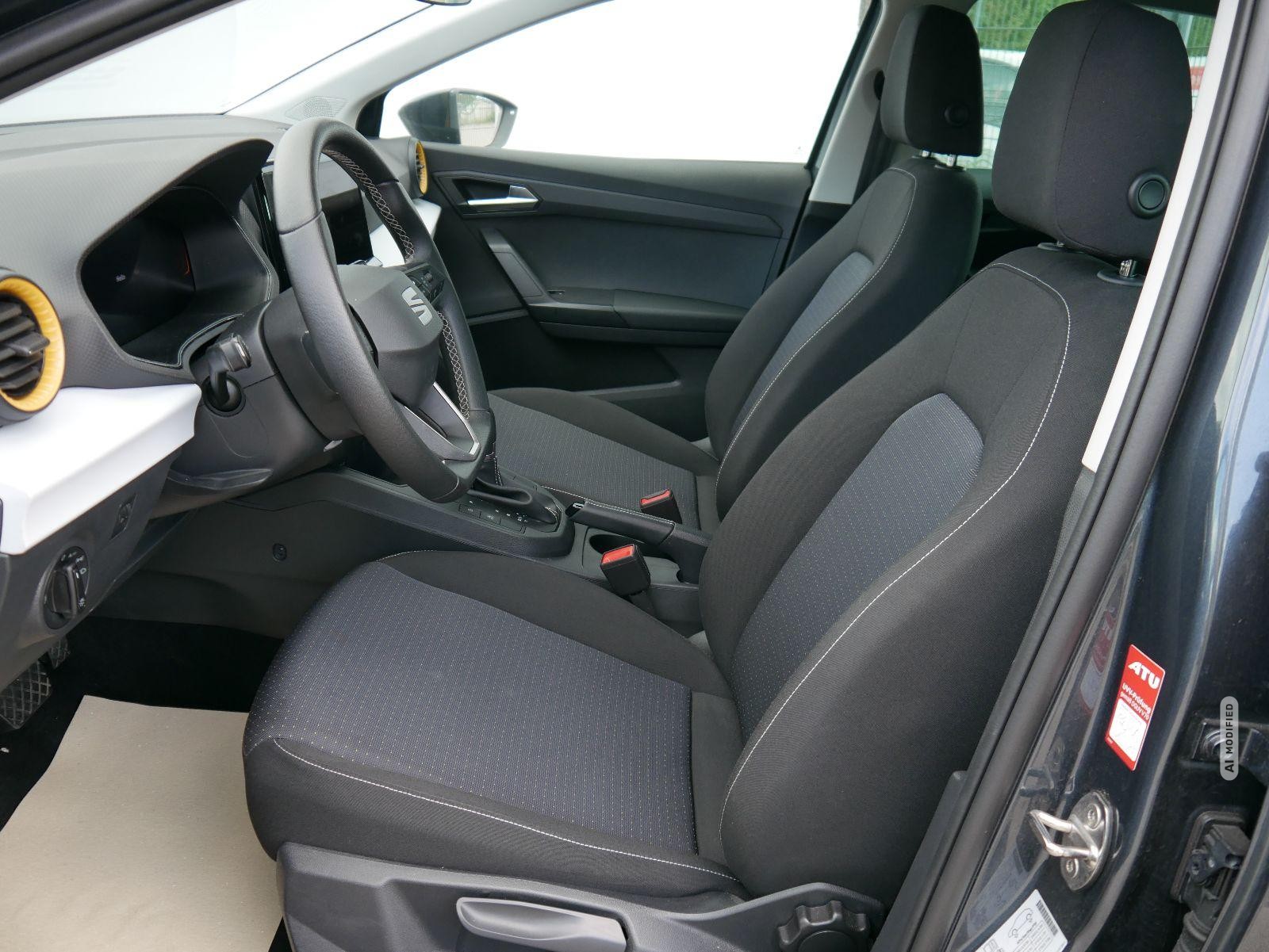 Seat Ibiza 1.0 TSI DSG Style*NAVI*PDC*LED*SHZ*SMARTLINK*KLIMA*BLUETOOTH*16-ZOLL
