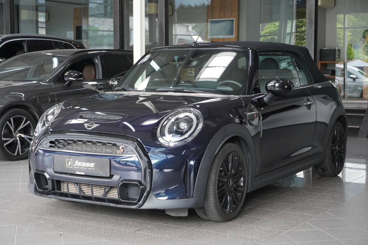 MINI Cooper S Cabrio  Classic Trim Aut. LED Navi R.Cam 