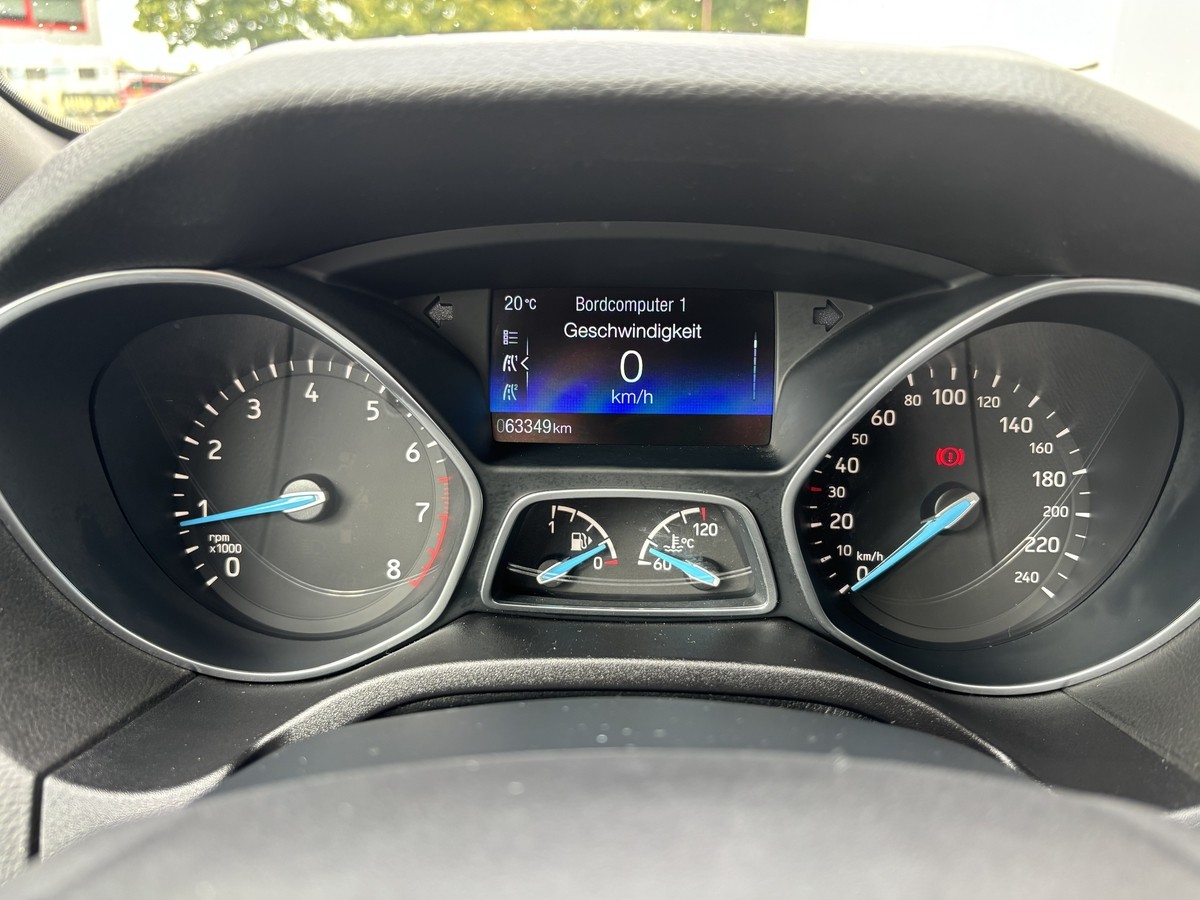 Ford Focus 1.0 EcoBoost ST-Line*KAMERA*SITZHEIZUNG*ALLWETTER*