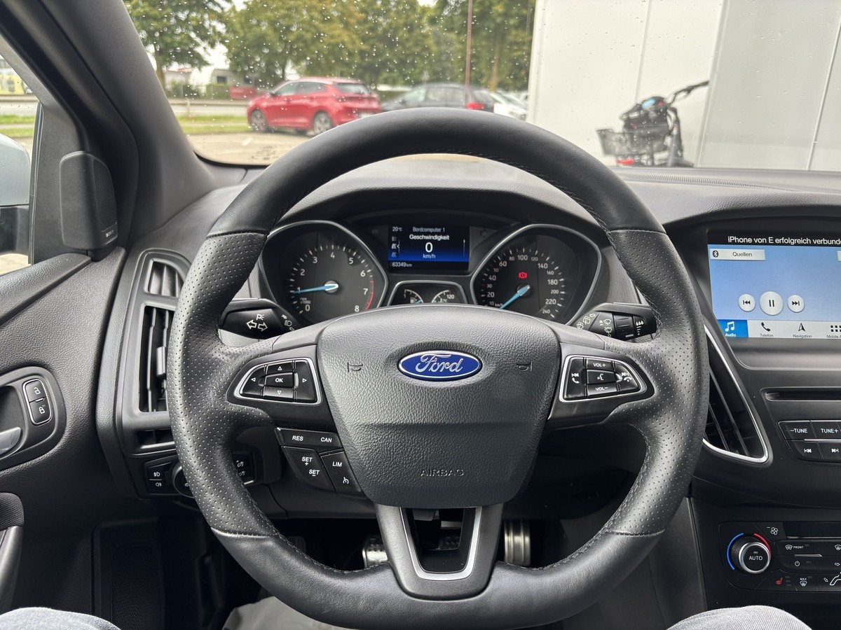Ford Focus 1.0 EcoBoost ST-Line*KAMERA*SITZHEIZUNG*ALLWETTER*