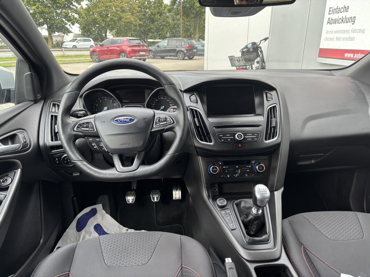 Ford Focus 1.0 EcoBoost ST-Line*KAMERA*SITZHEIZUNG*ALLWETTER*