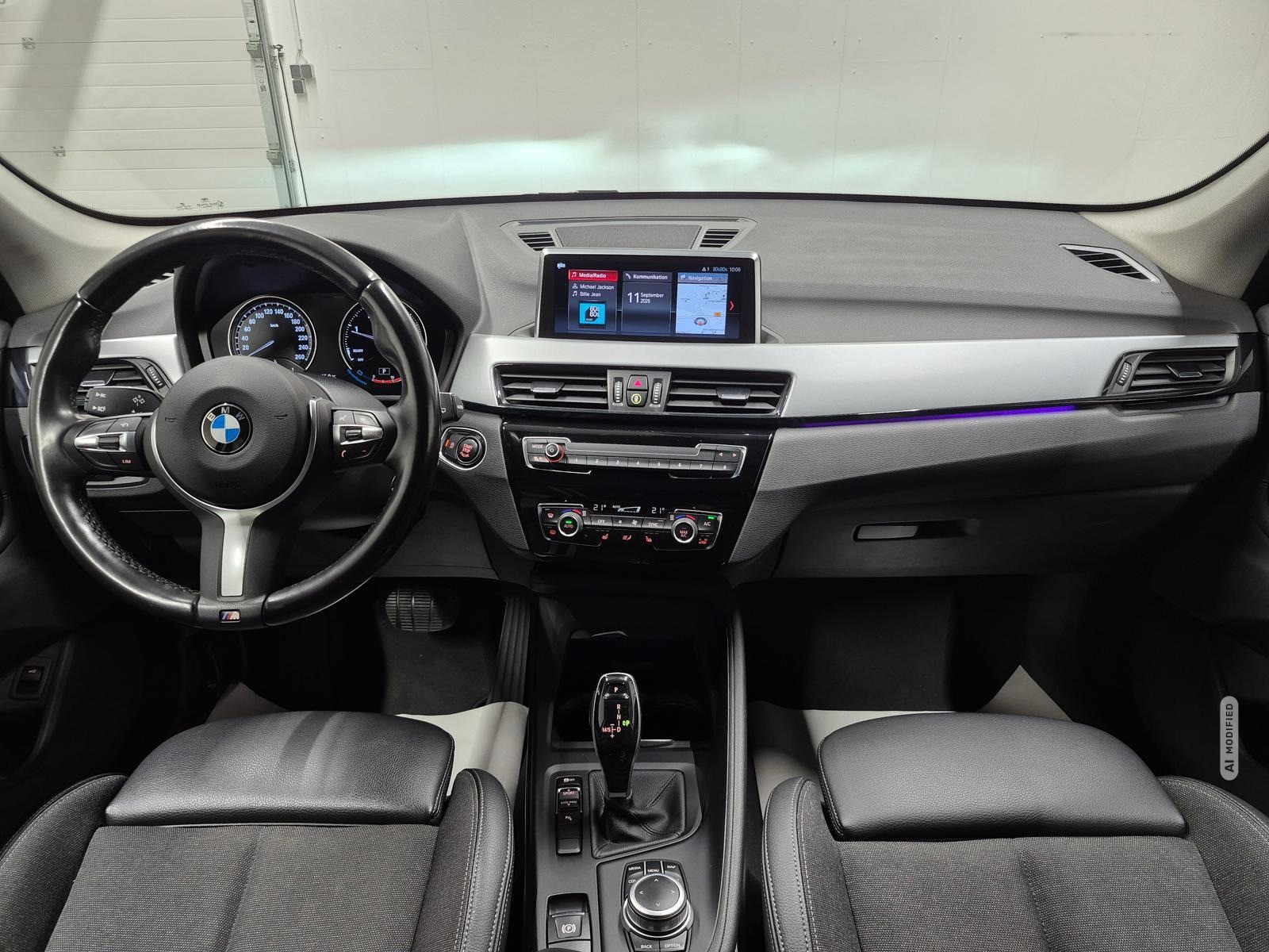 BMW X1 Advantage LED/Navi/AHK/SHZ/Kam/elH/GRA/17-LM