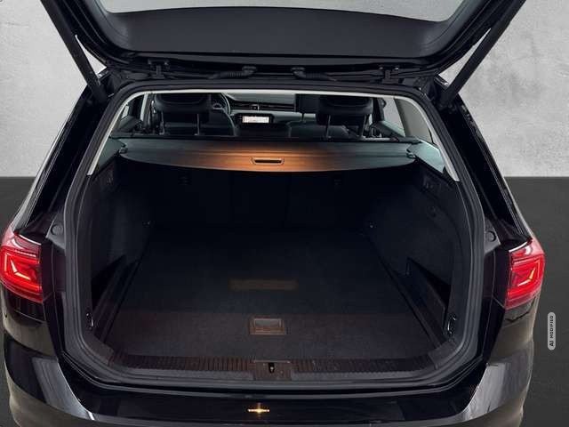 Volkswagen Passat 2.0TDI Business IQ.DRIVE LEDER 360°VIRTUAL
