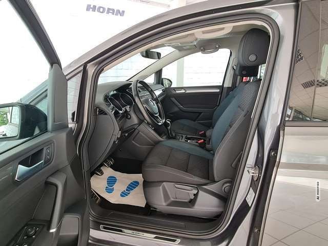 Volkswagen Touran IQ DRIVE, 7 Sitzer, R-Line, AHK ,Kamera, LED, Navi