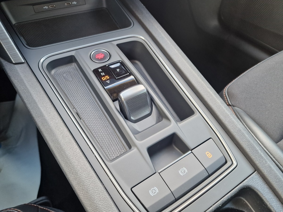 Cupra Formentor 2.0 TDI 4Drive*Virtual Cock*AHK*360°Cam*ACC*DAB