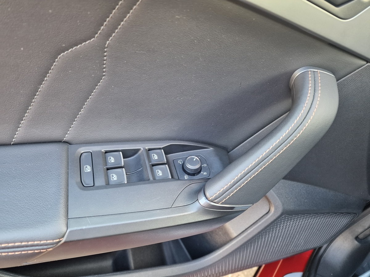 Cupra Formentor 2.0 TDI 4Drive*Virtual Cock*AHK*360°Cam*ACC*DAB