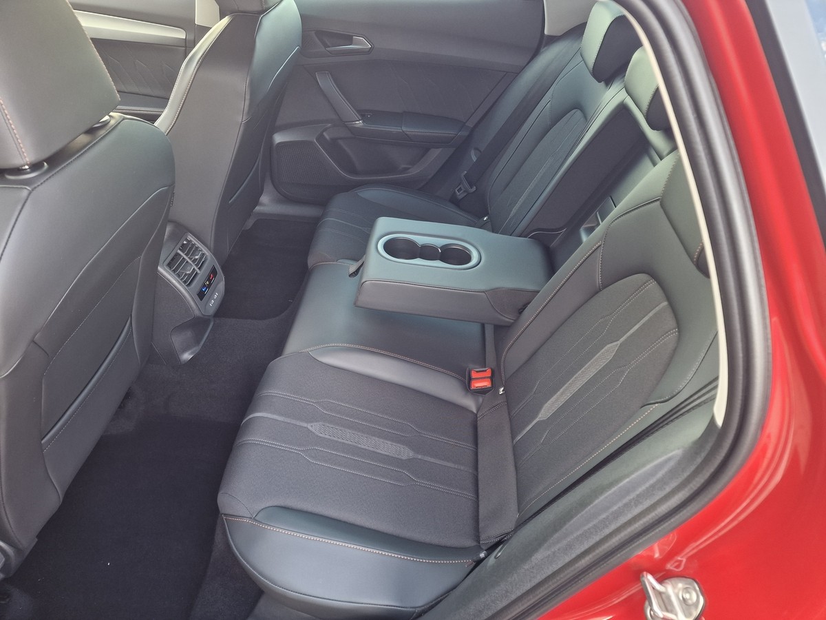 Cupra Formentor 2.0 TDI 4Drive*Virtual Cock*AHK*360°Cam*ACC*DAB