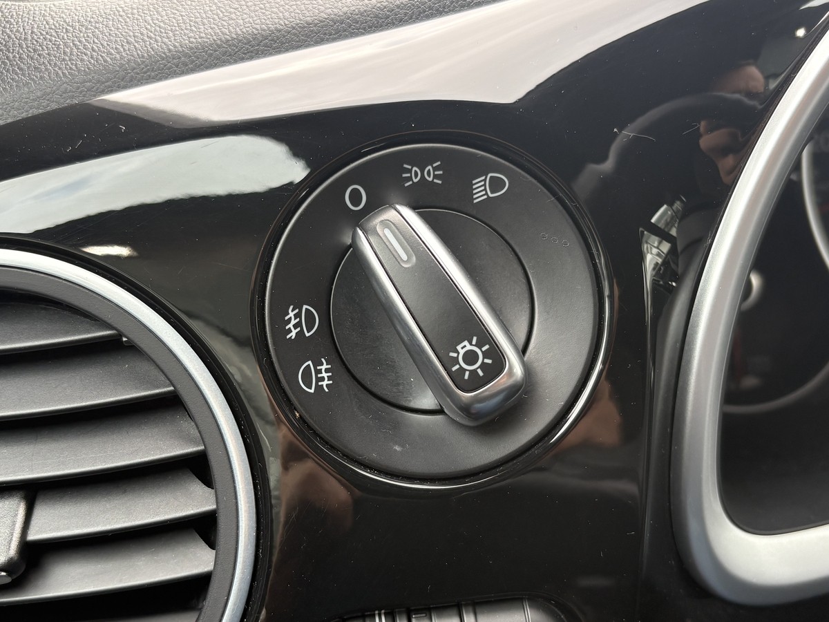 Volkswagen Beetle Cabriolet 1.4 TSI 
