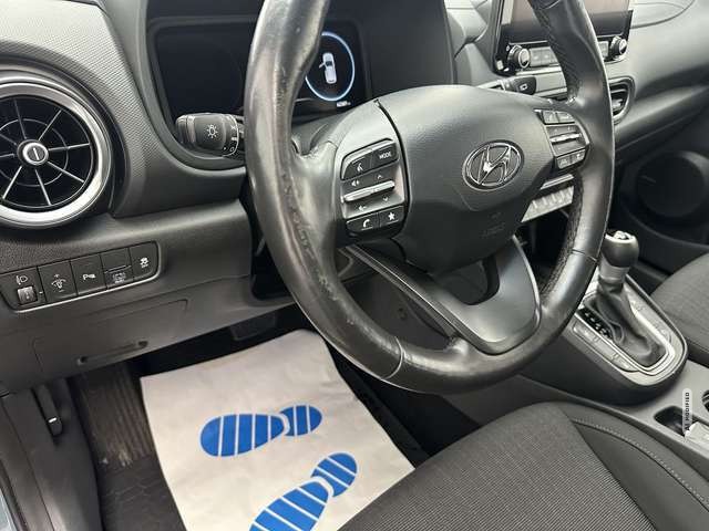 Hyundai KONA Trend Hybrid 2WD 