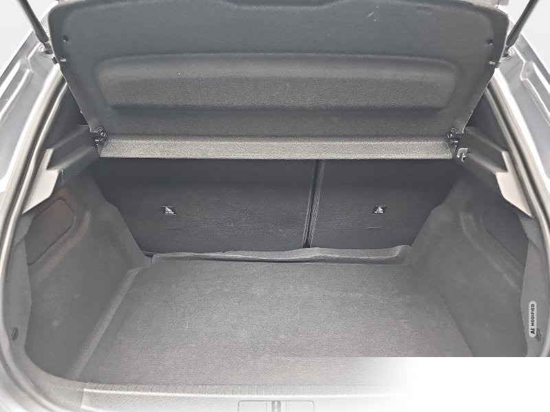 Peugeot 208 1.2 PureTech 100 Allure LED DAB LM