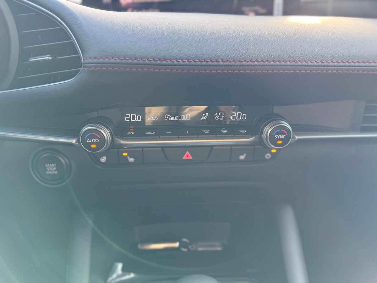 Mazda 3 2,5-Liter 140Ps Homura M-Hybrid - LED, PDC KAMERA
