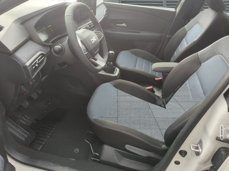 Dacia Sandero TCe 100 Journey SHZ