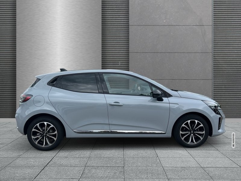 Renault Clio TCe 90 X-Tronic Autom. Techno SHZ+LED+RFK