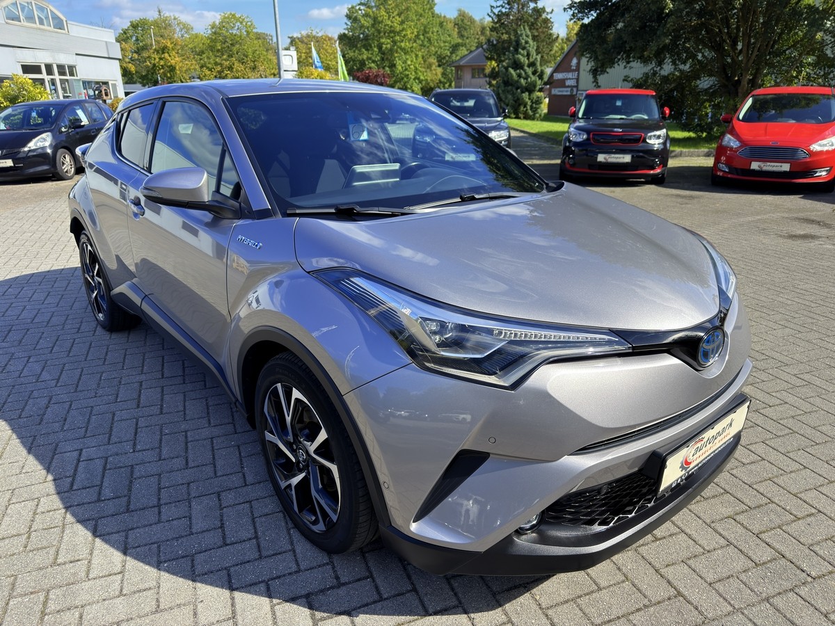 Toyota C-HR 1.8 Hybrid Team D