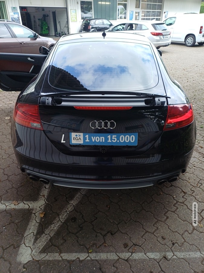 Audi TT 2.0 TFSI COUPE*2H*S_LINE*LEDER*BOSE*NAVI*SCHECKHEFT