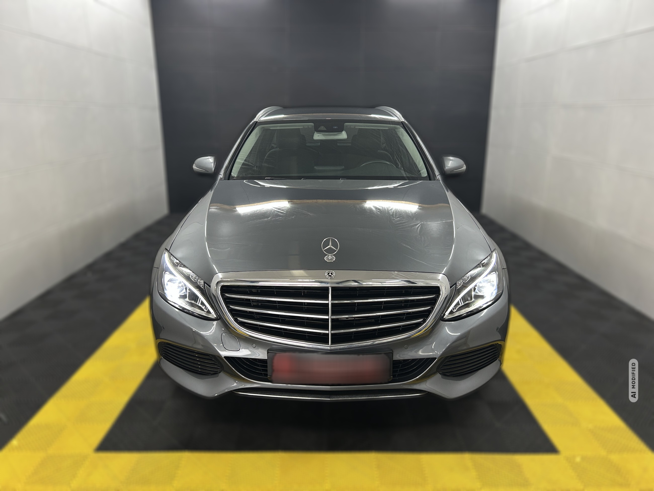 Mercedes-Benz C 200 CGI+AHK+LED+Ambi+TEMP+TOTW+Navi+SHZ+APA