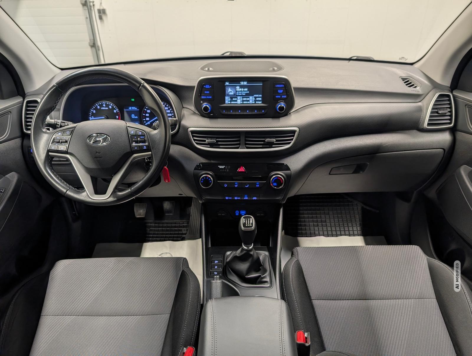 Hyundai Tucson Select Tempom./PDC/BT/LED-TFL/16-LM
