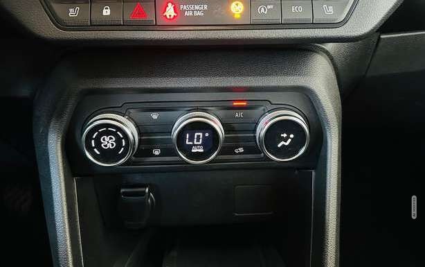 Dacia Sandero Stepway 1.0 TCE Ultimate S-Dach Kam SHZG