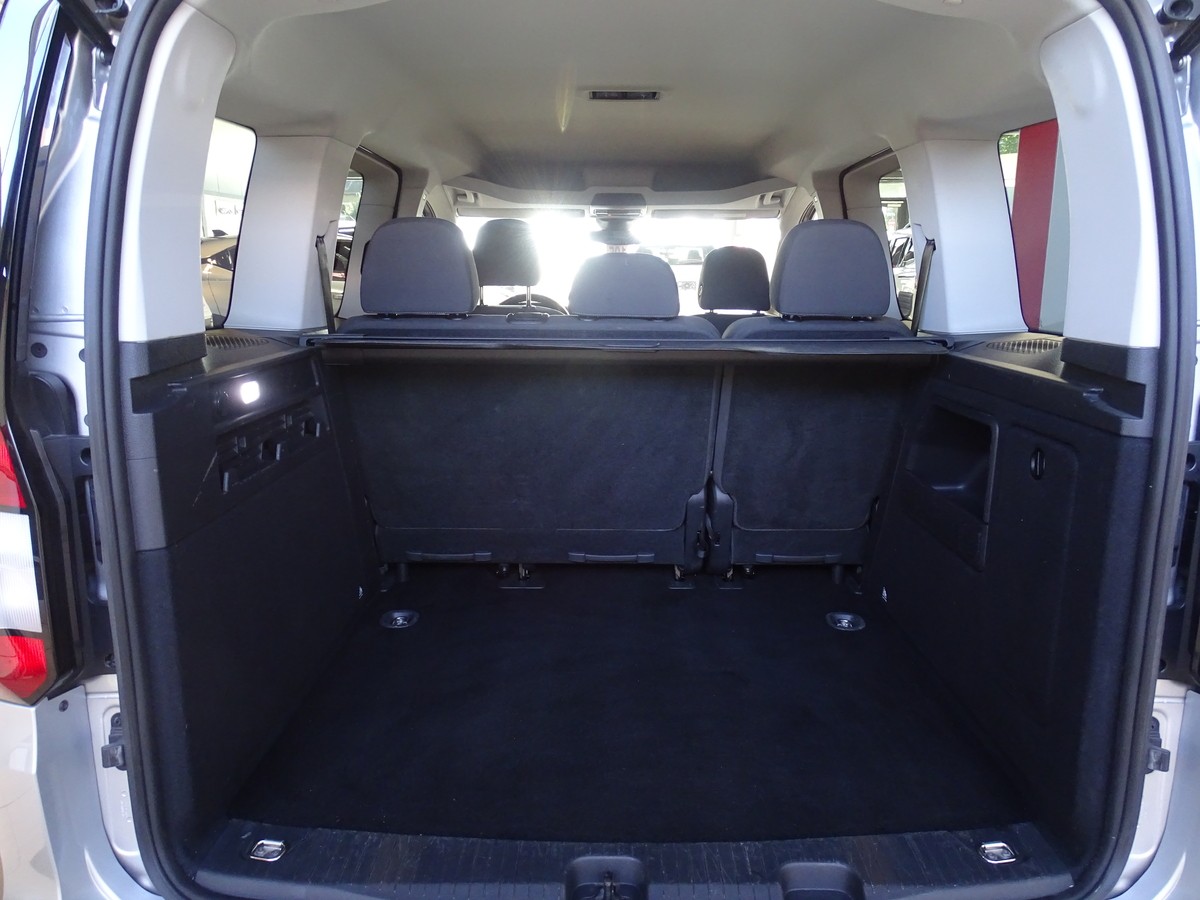 Ford Tourneo Connect 2.0 EcoBlue L1 Titanium 