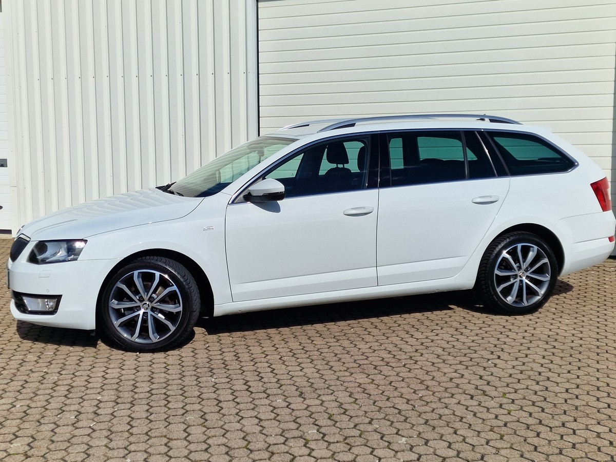 Skoda Octavia  TSI Edition*Navi*Xenon*Tempomat*17 Zoll