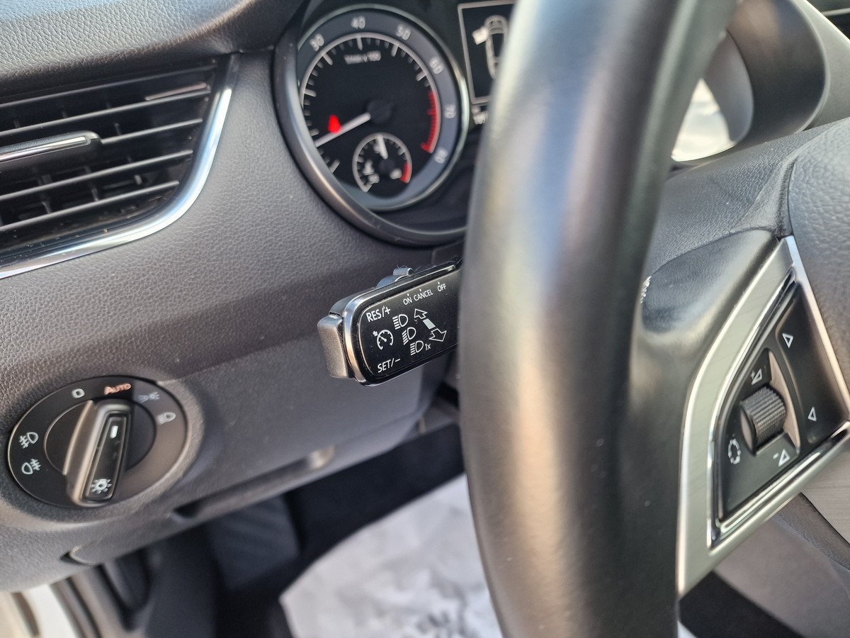 Skoda Octavia  TSI Edition*Navi*Xenon*Tempomat*17 Zoll