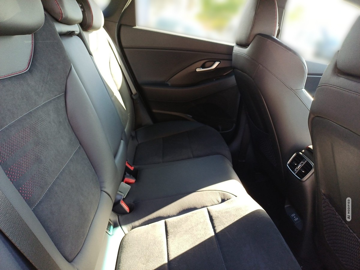 Hyundai i30 1.6 T-GDI 7-DCT N Line X Memory LED Kamera
