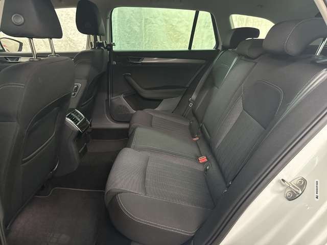 Skoda Superb 1.5 TSI Style MATRIX NAVI VIRTUAL KAMERA