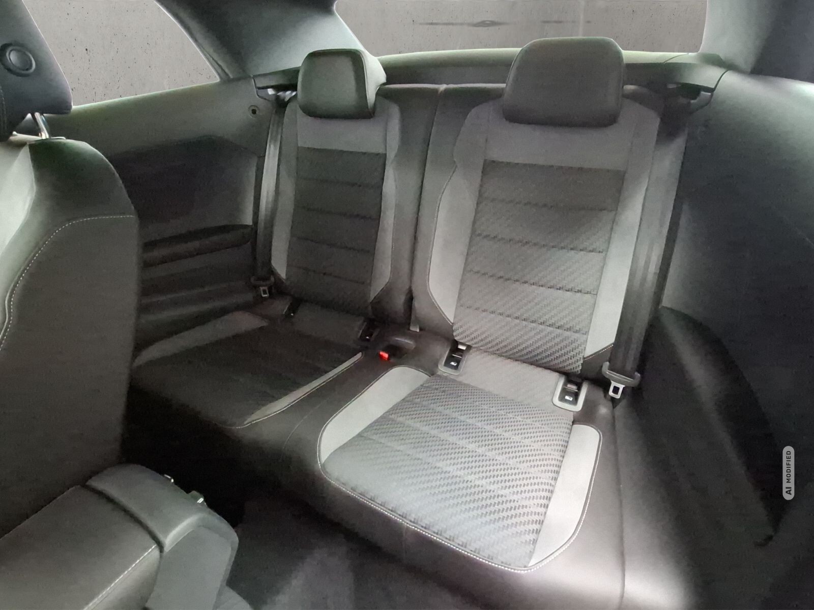 Volkswagen T-Roc R-Line 1.5 TSI OPF 7-Gang DSG