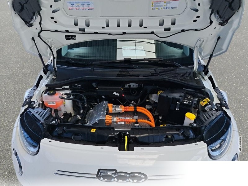 Fiat 500C ELEKTRO 42 KWH KOMFORT-PAKET, 16-ZOLL LM-FELGEN