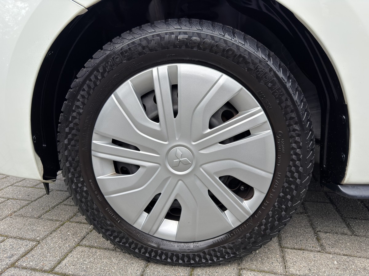 Mitsubishi Space Star 1.0 Diamant Edition (EURO 6d-TEMP) 