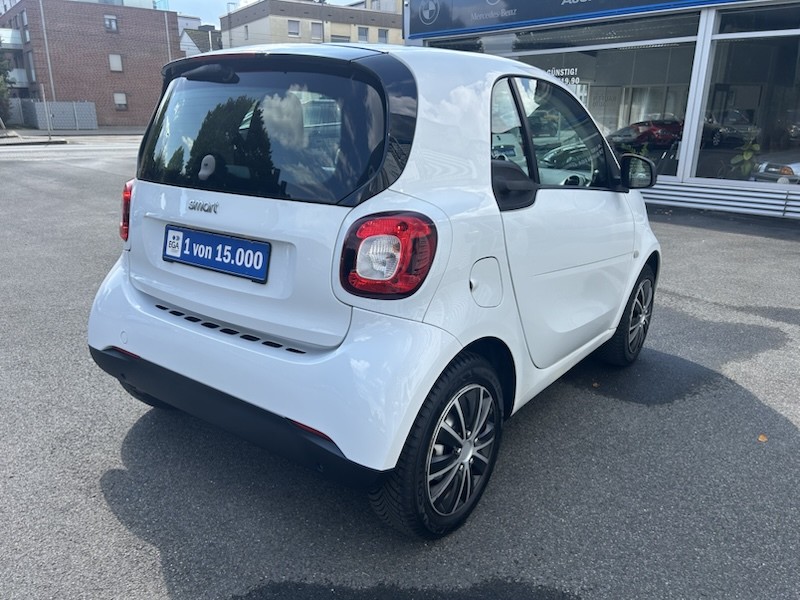 Smart ForTwo COUPE TWINAMIC  KLIMA*PANORAMAD*LEDER*SHZG*NAVI