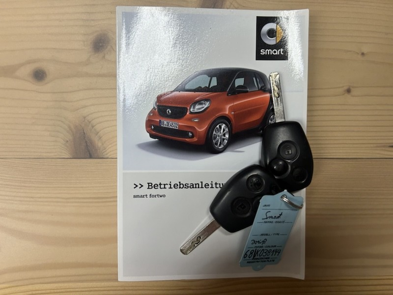 Smart ForTwo COUPE TWINAMIC  KLIMA*PANORAMAD*LEDER*SHZG*NAVI
