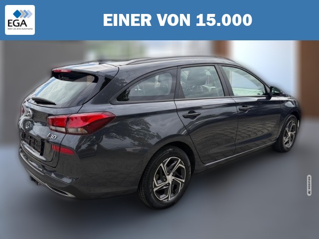 Hyundai i30 1.6 cw Trend +CARPLAY+KLIMA+PDC+RFK+SHZ+UVM+