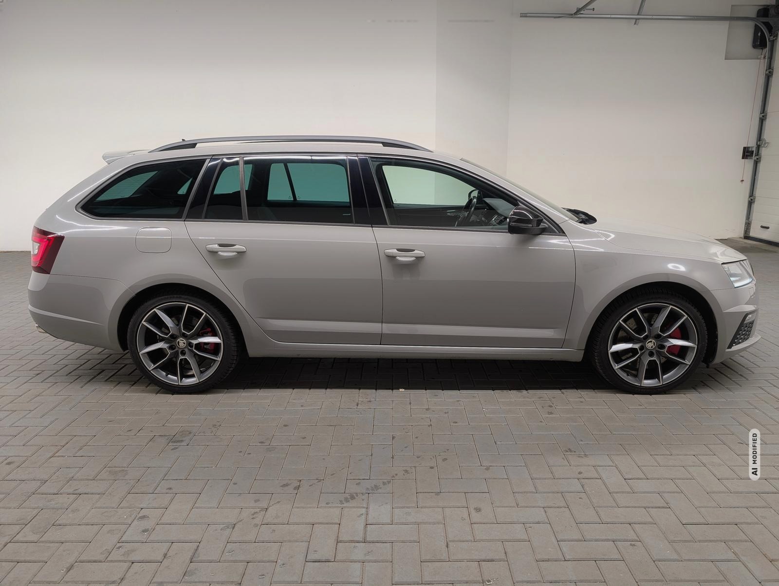 Skoda Octavia Combi RS LED/Navi/DAB/AHK/SHZ/PDC/18-LM