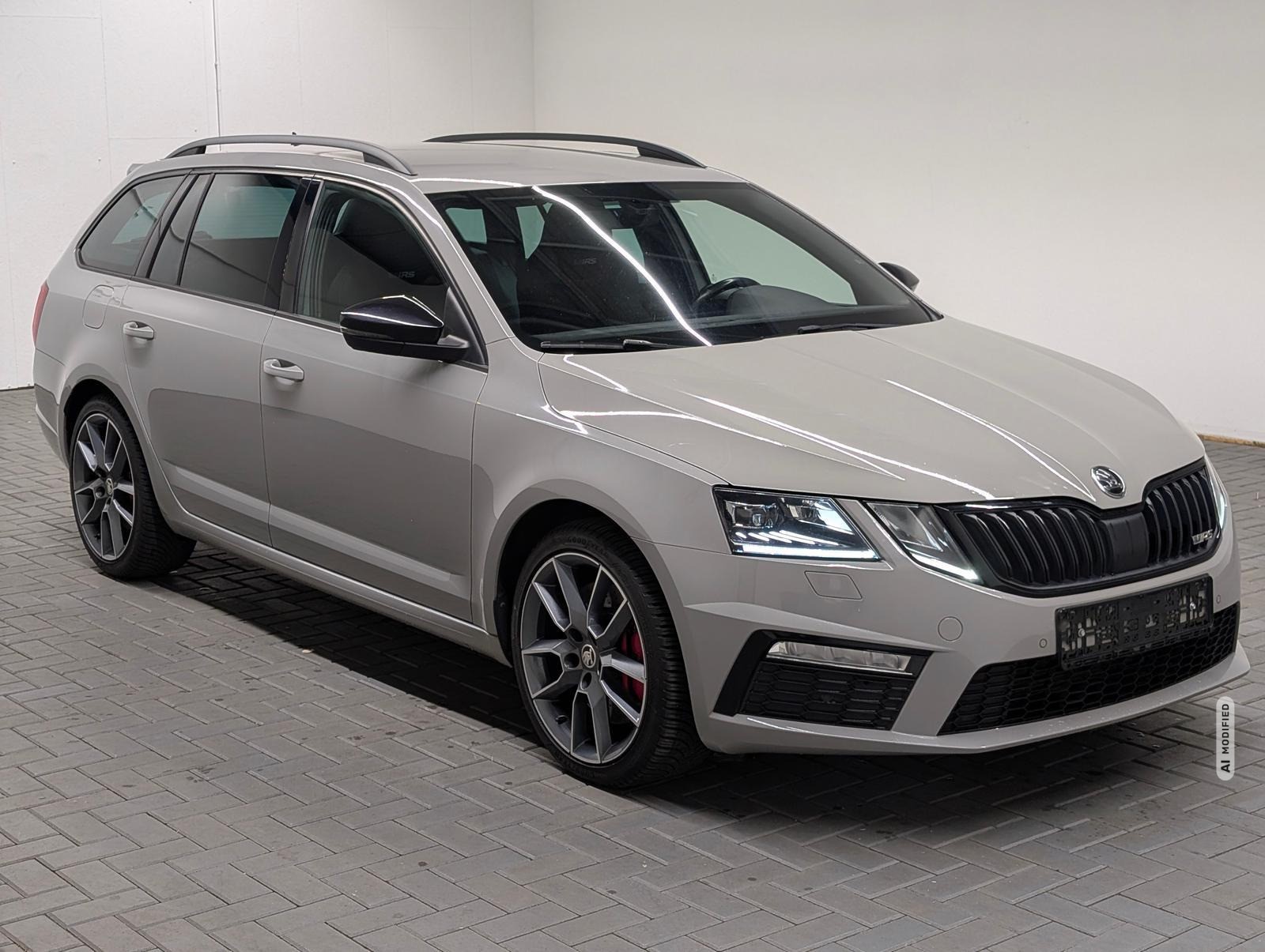 Skoda Octavia Combi RS LED/Navi/DAB/AHK/SHZ/PDC/18-LM